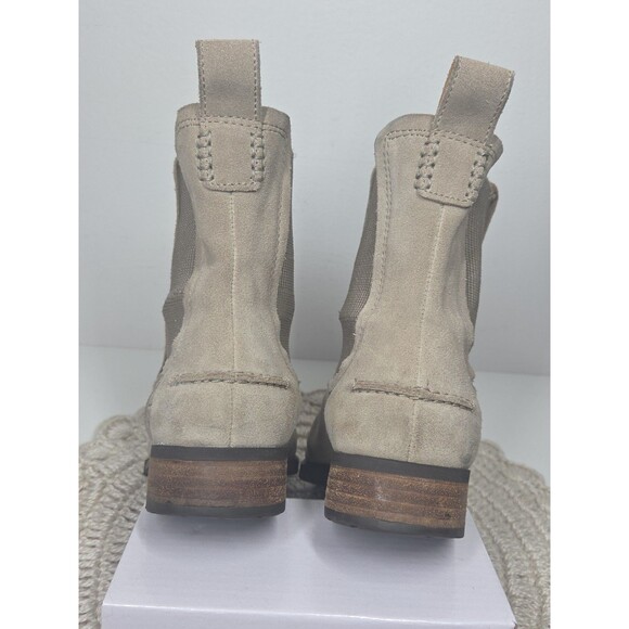 UGG Wmn Hillhurst II Chelsea Desert Boot Shoes Suede Ribbed Trim Waterproof Y2K* - Picture 3 of 16